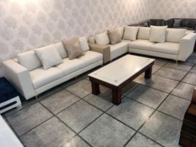 One more corner sofa design