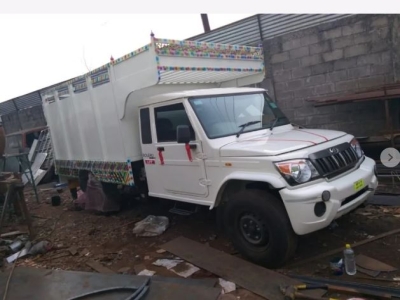 Mahindra Bolero Pic Up Hydraulic Body