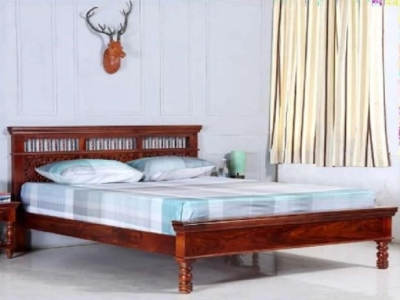 Solid Wood Queen Size Bed