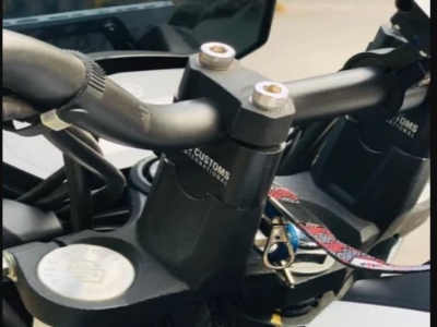 Yamaha Fzs Handlebar Riser