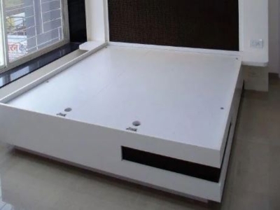 White King Size Bed