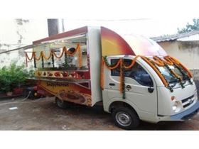 Non AC Diesel Steel Food Van CNG Vehicle