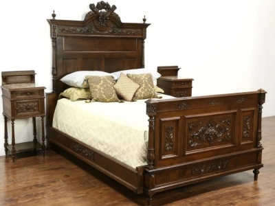 Brown King Size Teak Wood Bed