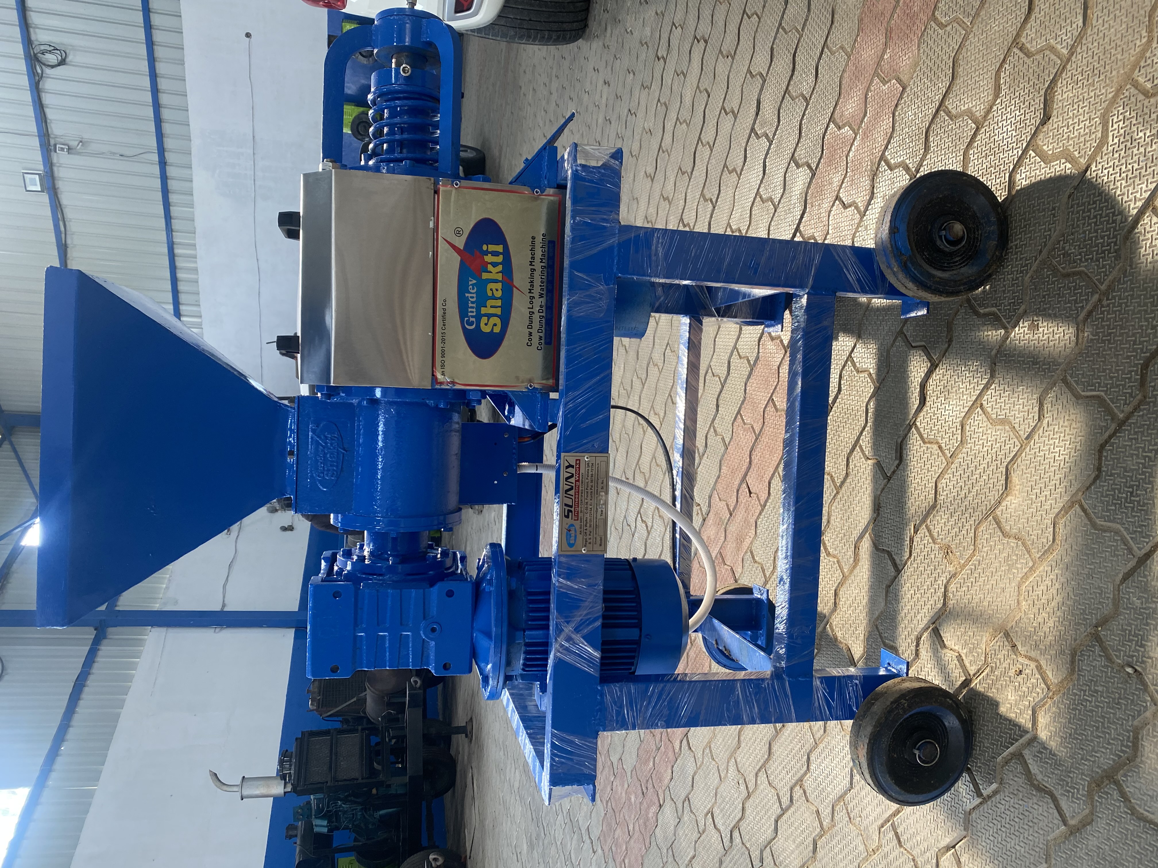 MINI COW DUNG DEWATERING MACHINE