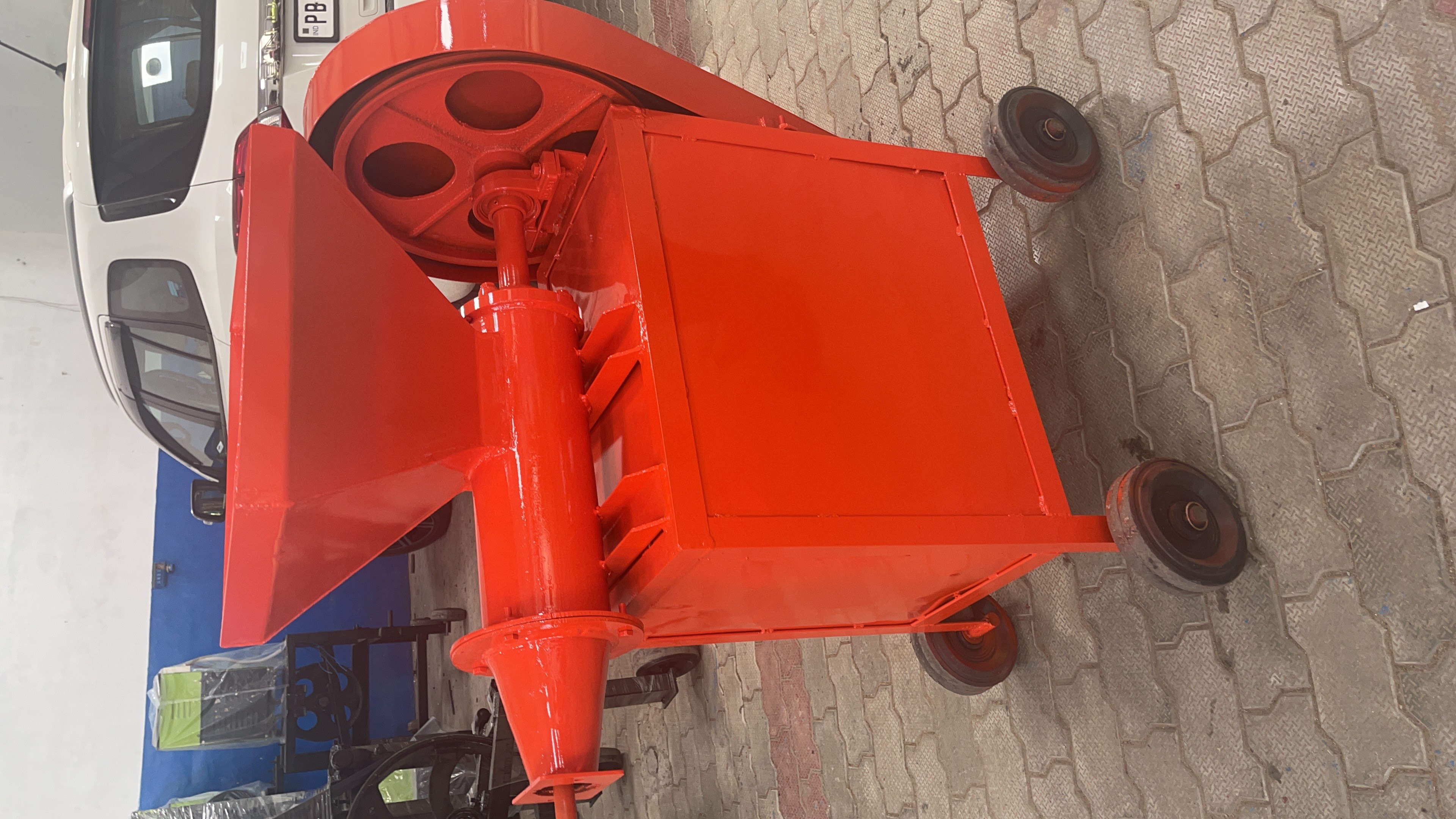 COW DUNG LOG MAKING MACHINE SEMI AUTOMATIC