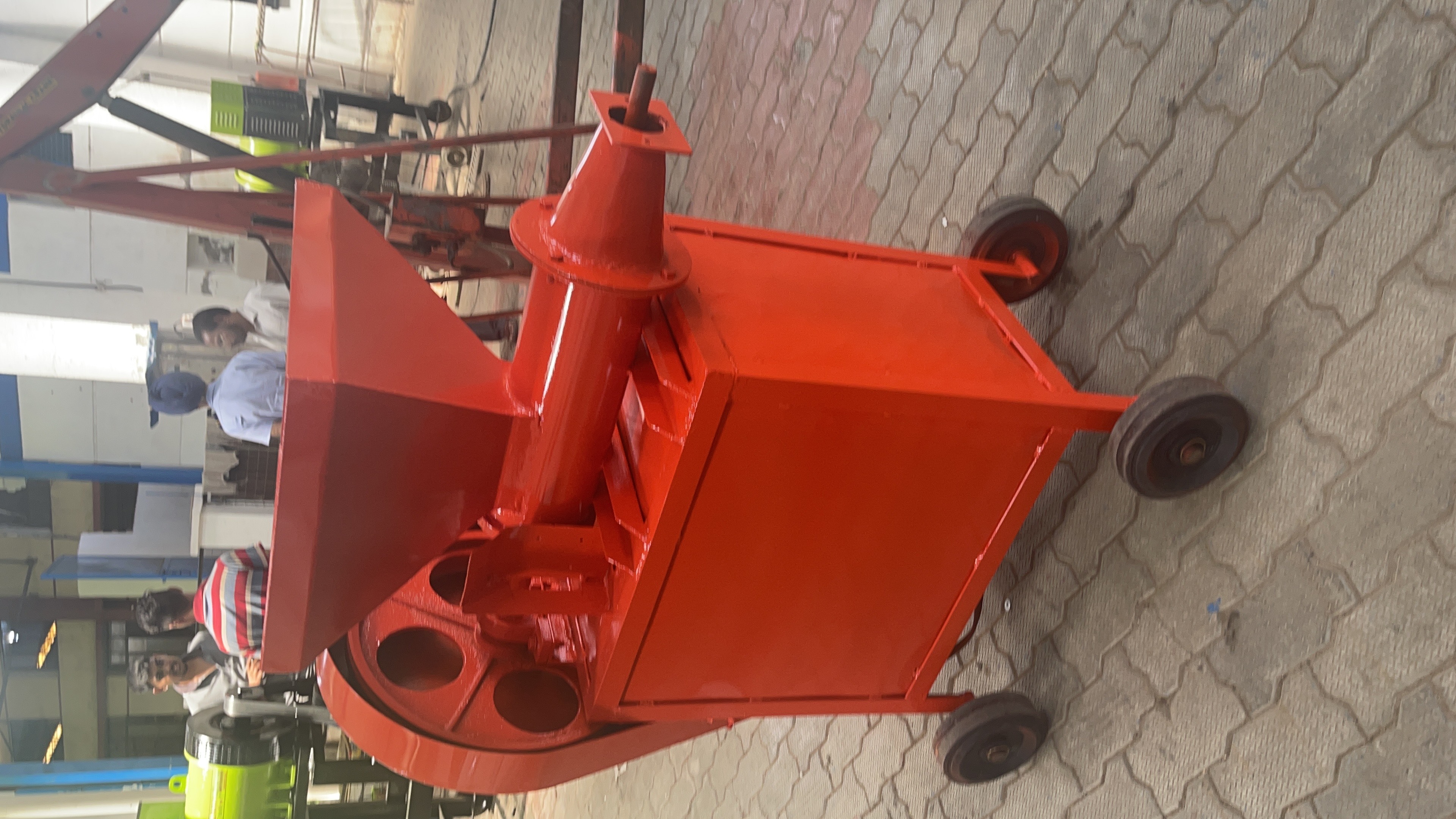 COW DUNG LOG MAKING MACHINE SEMI AUTOMATIC